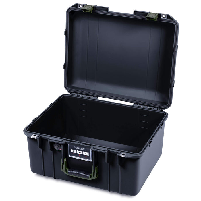 Pelican 1557 Air Case, Black with OD Green Handle & Latches ColorCase