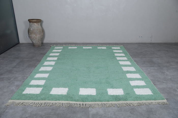 Sage green custom rug – Soft wool with modern block pattern