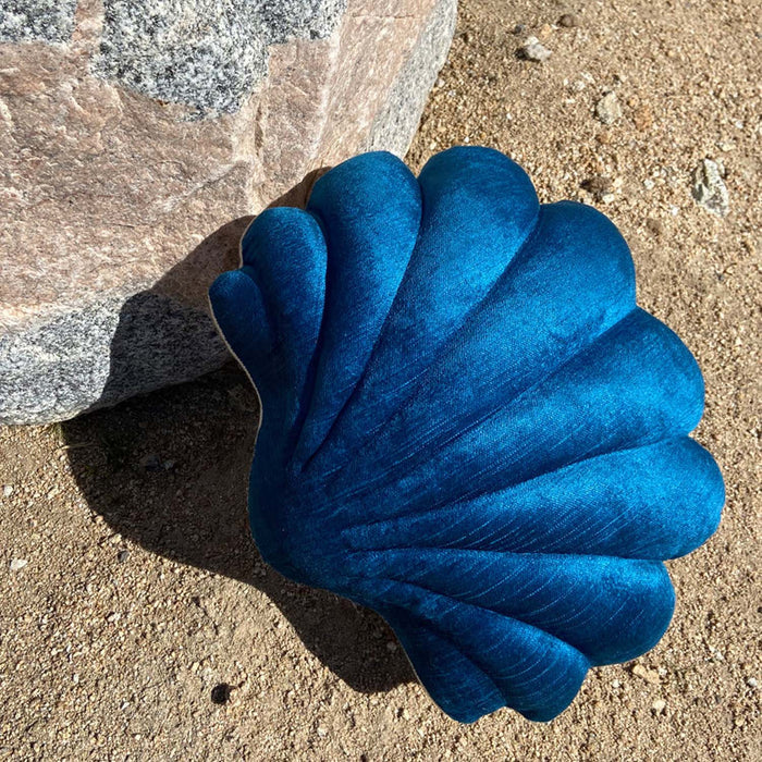 Shell Blue Linen Pillow - Large