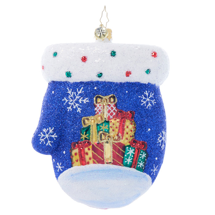 Winter Wonders Mitten